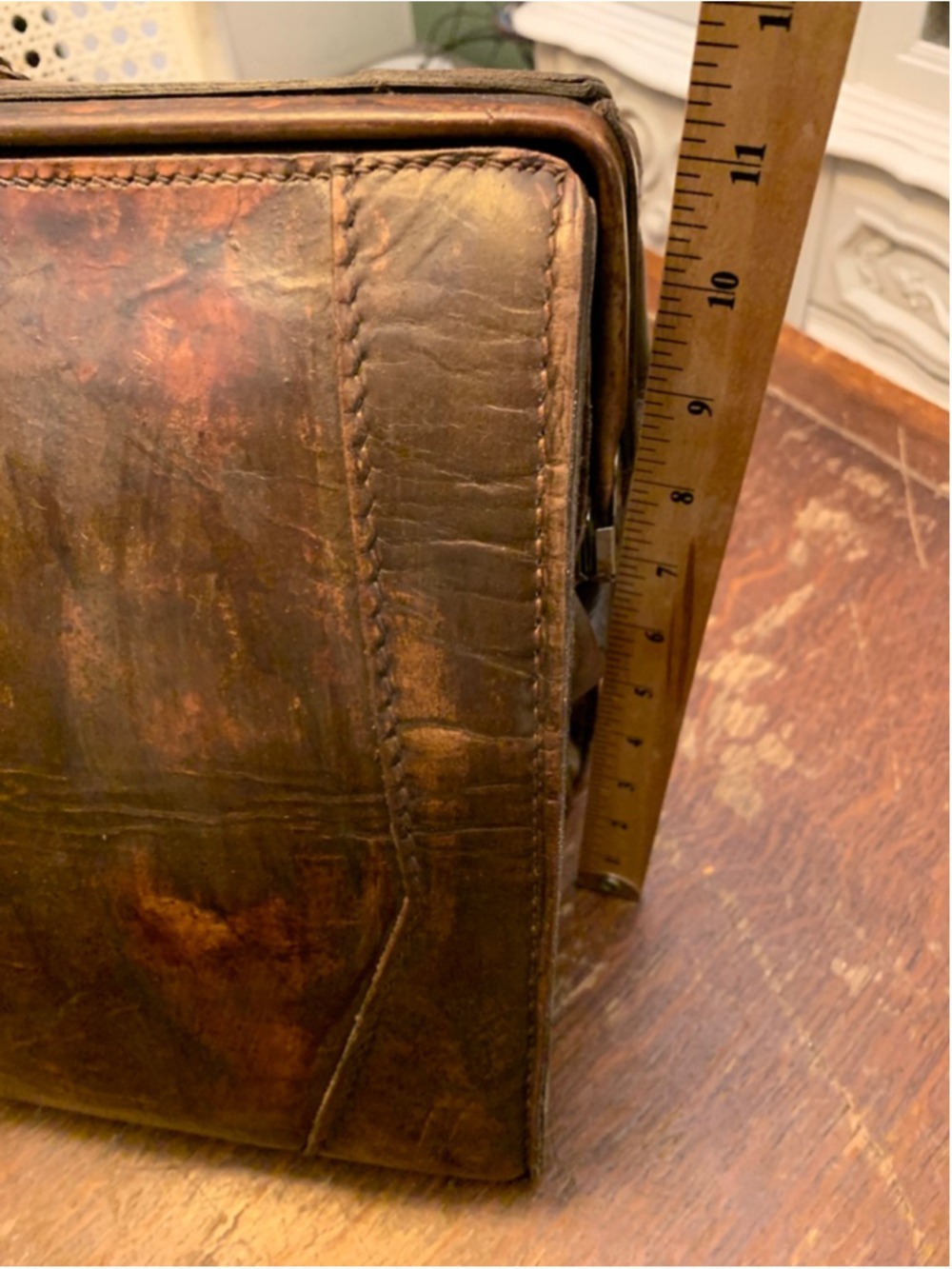 Vintage Brown Leather medical style Briefcase One Size - Picture 14 of 16